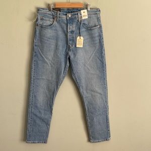 NWT Levi 501 Skinny High Rise Light Wash Button Fly Jeans Aritzia 32x28 size